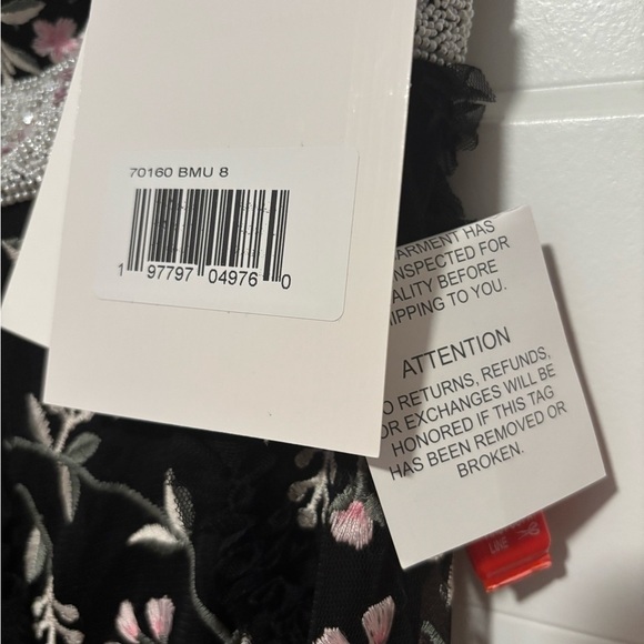 NWT Mac Duggal Dress 70160 // Embroidered One Shoulder Gown Multicolor // Size 8 - Picture 8 of 11